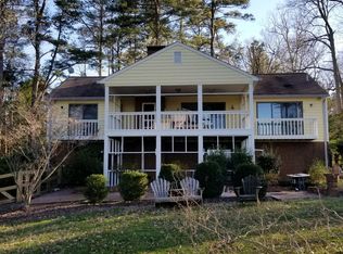 8465 Freewelcome Ln, Dutton, VA 23050