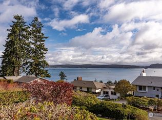 3828 Emory Trl, Oak Harbor, WA 98277