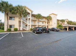 7839 Regal Heron Cir APT 301, Naples, FL 34104