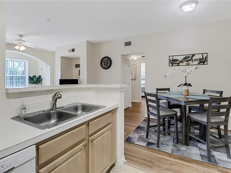 23600 Walden Center Dr #304 — Photo 14