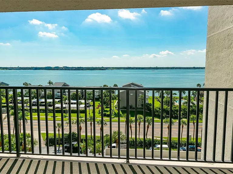 1290 Gulf Blvd #306 — Photo 37