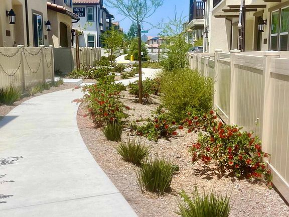 3rd image of 31435 Calle Luna #31435