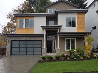 943 N 89th St, Seattle, WA 98103