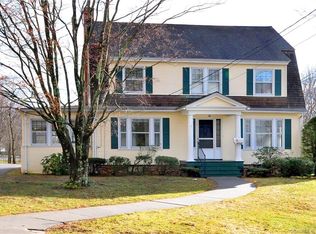 5 Maiden Ln, Farmington, CT 06032