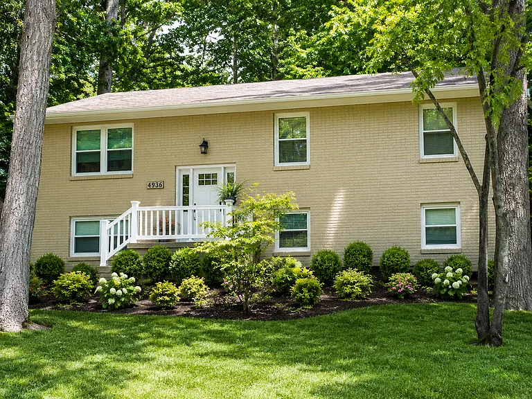 1815 Gardenspring Dr — Photo 1