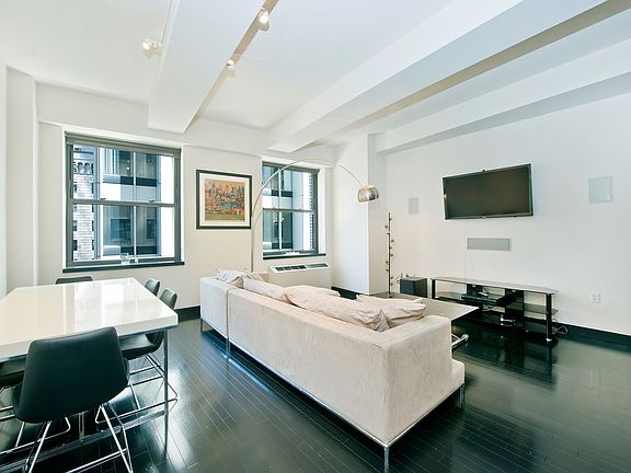 2nd image of 20 Pine St APT 815