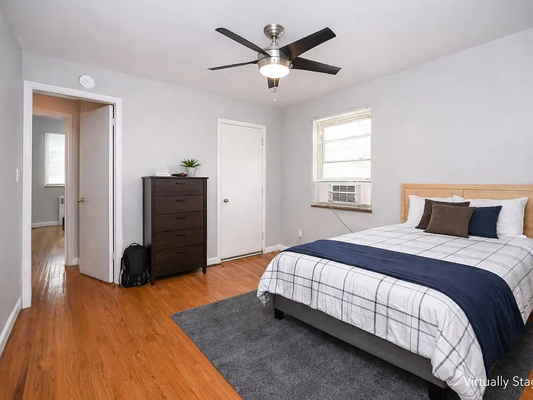 203 Loraine Ave #4 — Photo 1