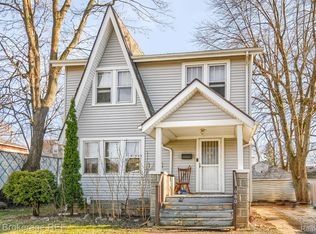 680 Helen St, Mount Morris, MI 48458