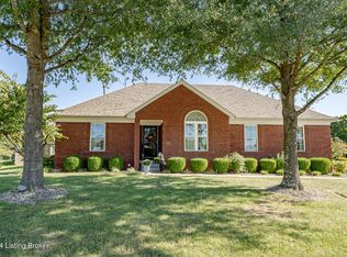 107 Landmark Dr, Bardstown, KY 40004