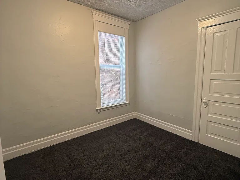 419 E Edsel Ford Fwy #2 — Photo 10