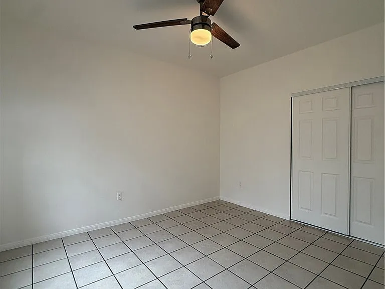 718 Chestnut Ave #15 — Photo 2