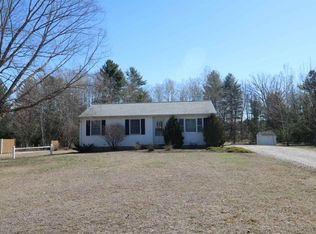 3 Loriann Dr, Saratoga Springs, NY 12866