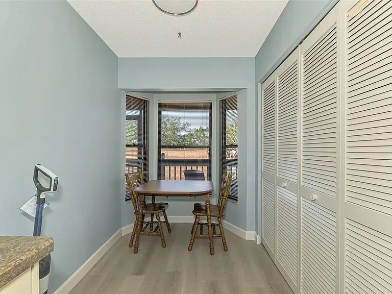 5761 Avista Dr #5761 — Photo 31