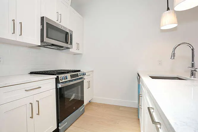45 E Palisade Ave #2 — Photo 12