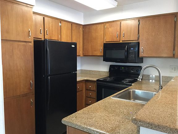 5th image of 39109 Guardino Dr APT 237