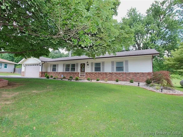 2125 Cherry Circle, Georgetown, IN 47122