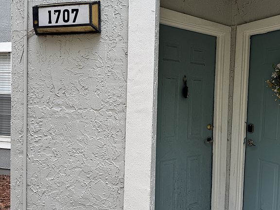 2nd image of 1717 County Road 220 #17071717