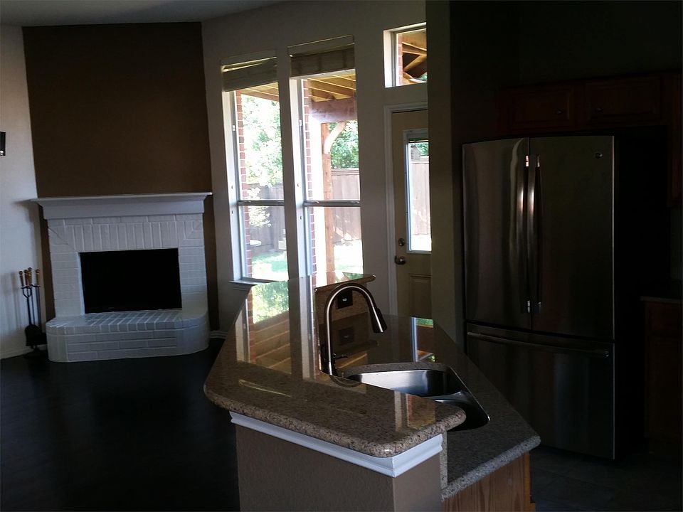 1st image of 1031 Port Sullivan Dr