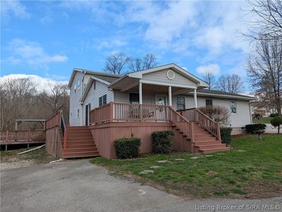 275 N Hill Street, Pekin, IN, 47165