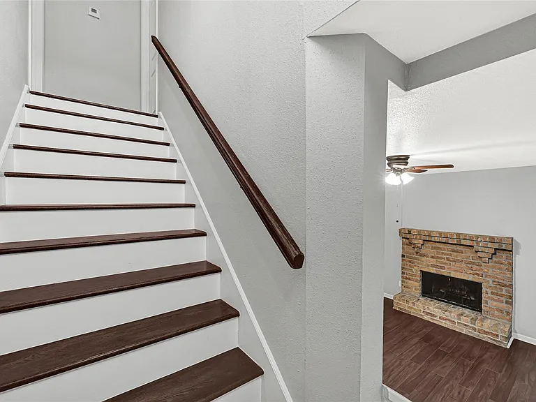 2425 Augusta Dr #29 — Photo 15