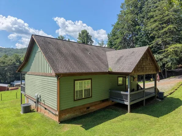 1100 Rova Way, Hiawassee, GA 30546