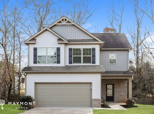 1004 Allegiance Dr, Locust Grove, GA 30248