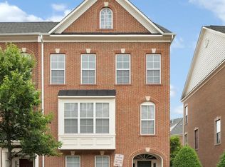 113 Fortnightly Blvd, Herndon, VA 20170
