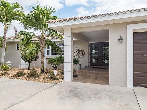 3rd image of 3236 Antigua Dr