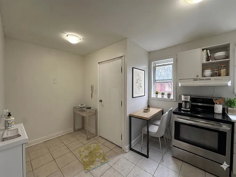 380 Phillip Murray Ave #2 — Photo 2