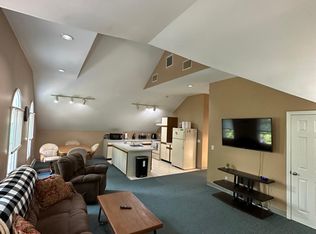 15 Nestor St #4, West Warwick, RI 02893