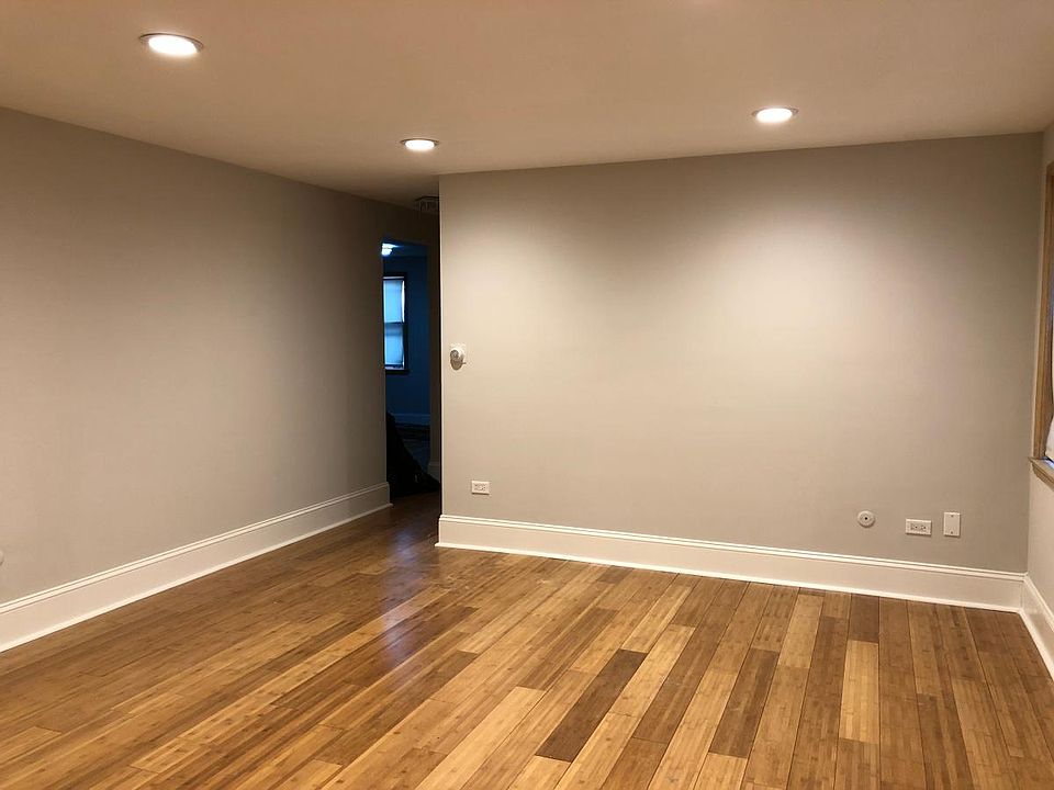 1st image of 3834 N Harlem Ave Ste 1