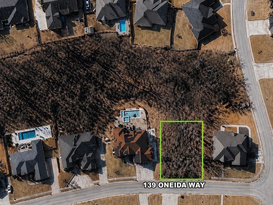 2nd image of 139 Oneida Way