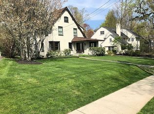 27 Edgemont Ave, Summit, NJ 07901