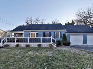 938 Honeysuckle Rd, Cape May, NJ 08204