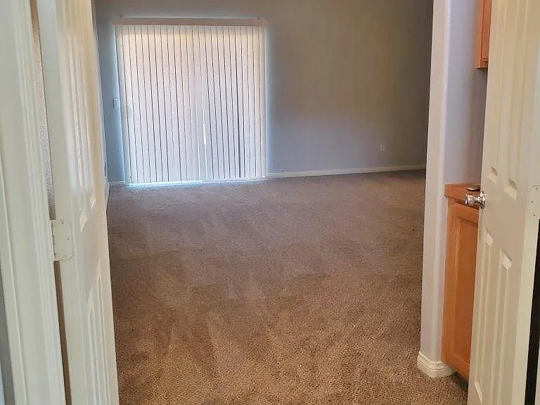 57294 Titian Ct — Photo 16