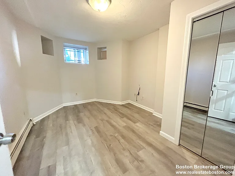 92 Hammond St — Photo 15