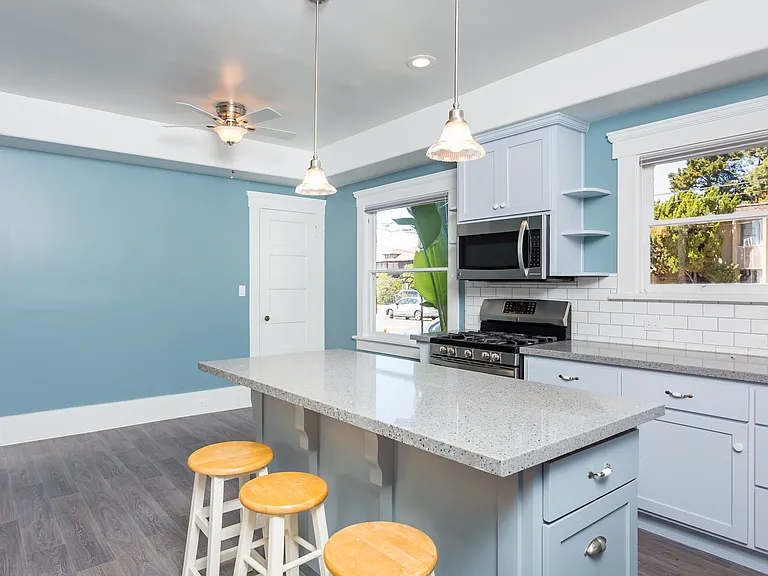 3425 Albatross St — Photo 16