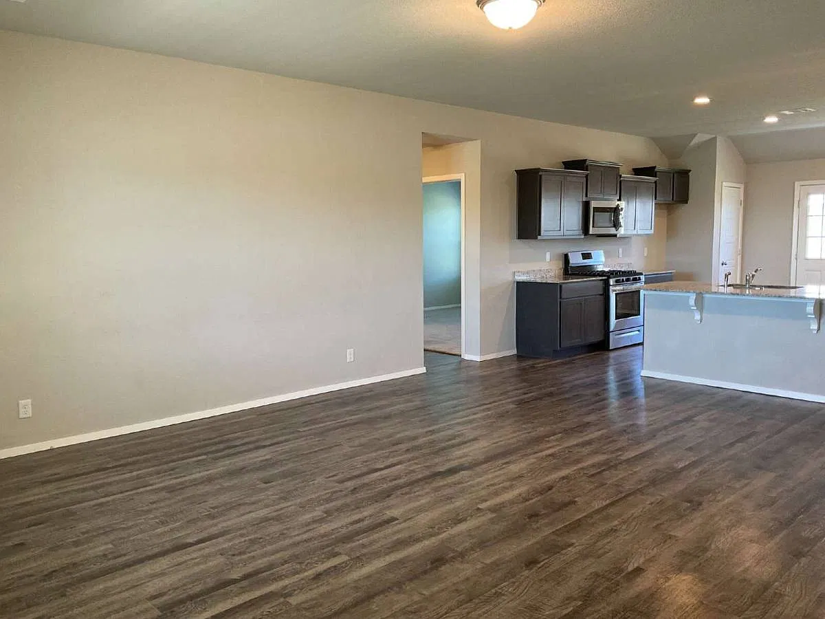 1720 S 15th St in Broken Arrow, OK 74012 — Photo 4