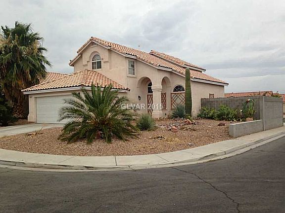 3rd image of 2591 Cactus Hill Dr