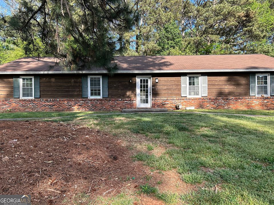 1st image of 2711 Tucker Valley Rd