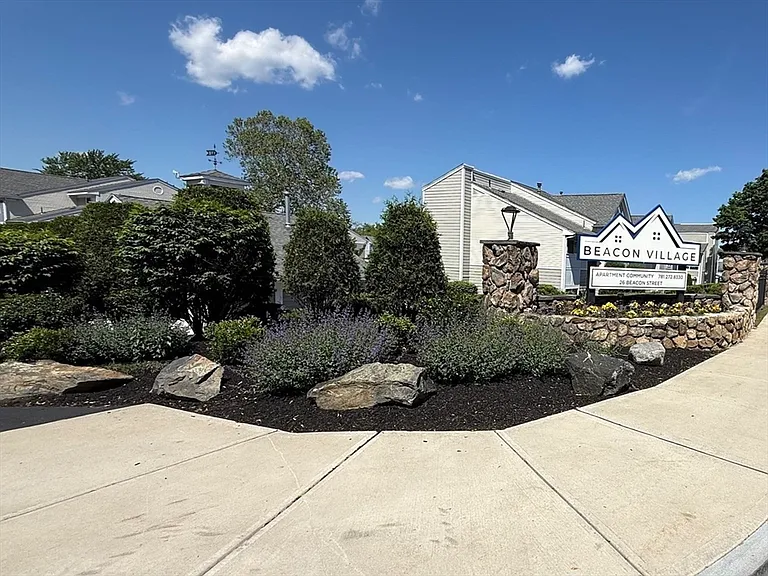 64F Beacon St #64F — Photo 1