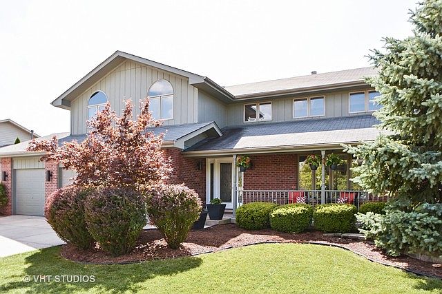1st image of 19642 Summerhill Ct