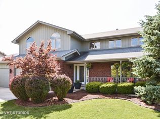 19642 Summerhill Ct, Tinley Park, IL 60487