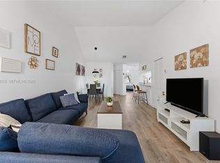 Parc Vista, Miami, FL 33186