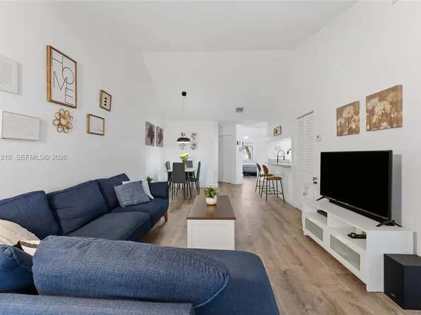 13943 SW 93rd Ln #13943, Miami, FL 33186