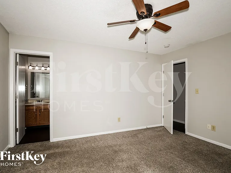 1880 Long Lake Dr — Photo 14