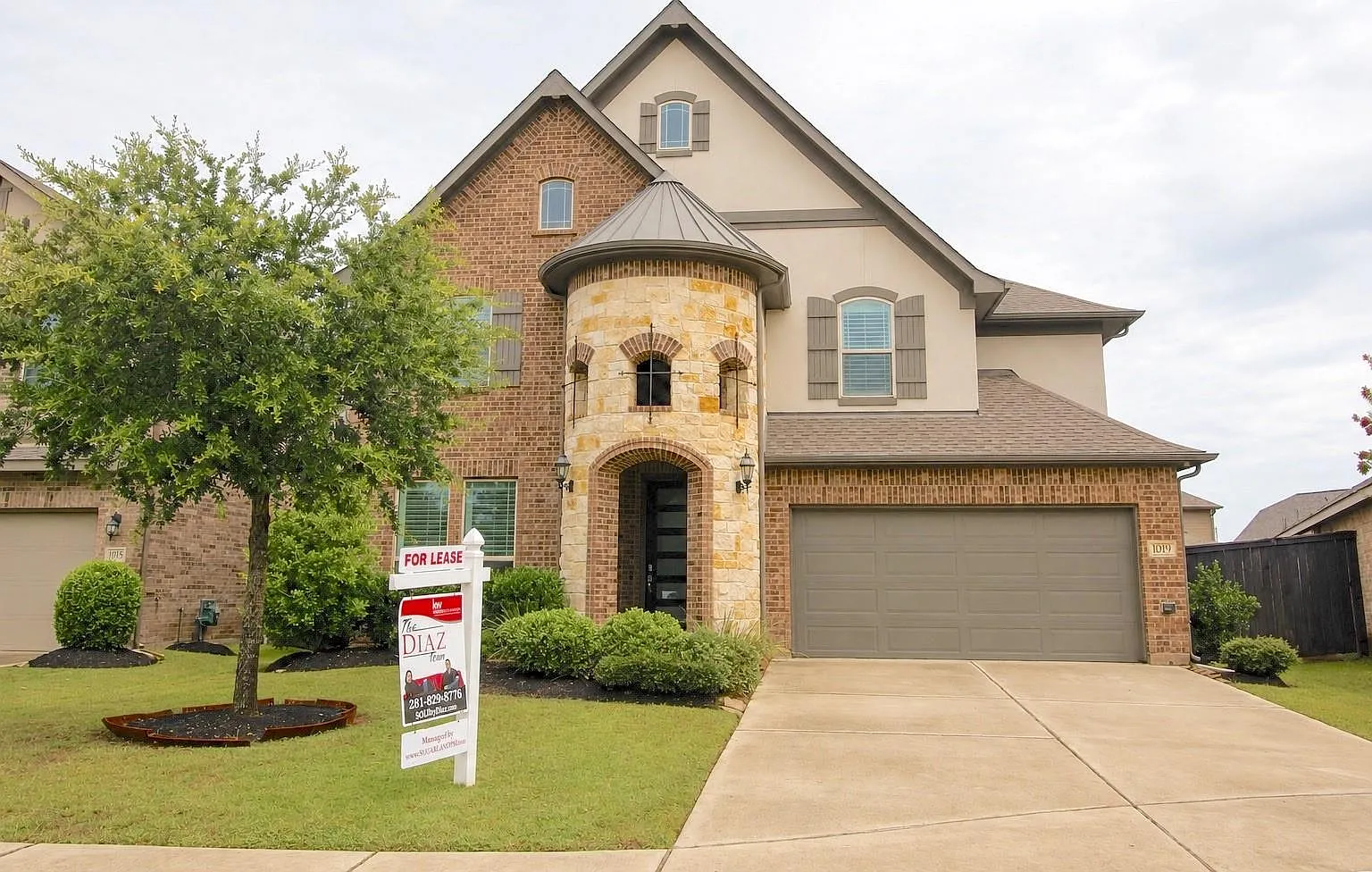 5 bed, 4.0 bath, 3161 sqft, $3,250 — Photo 1