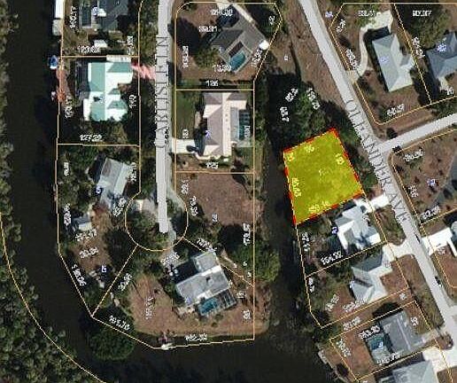 2nd image of 506 NE Oleander Avenue