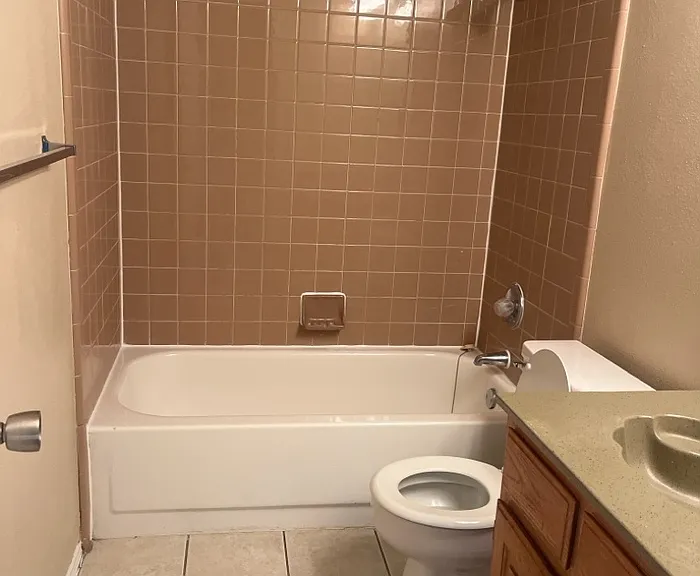 1403 Palmnold Cir E — Photo 15