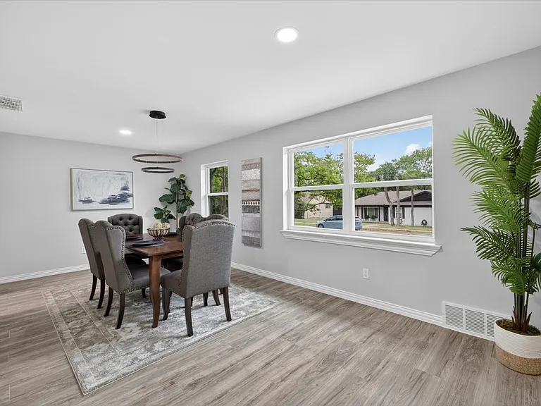 3330 Sharpview Ln — Photo 20